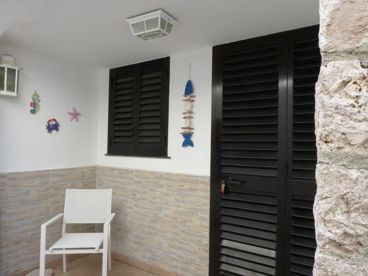 Casa Vacanze Vincenzo E Rosanna Castro  Εξωτερικό φωτογραφία