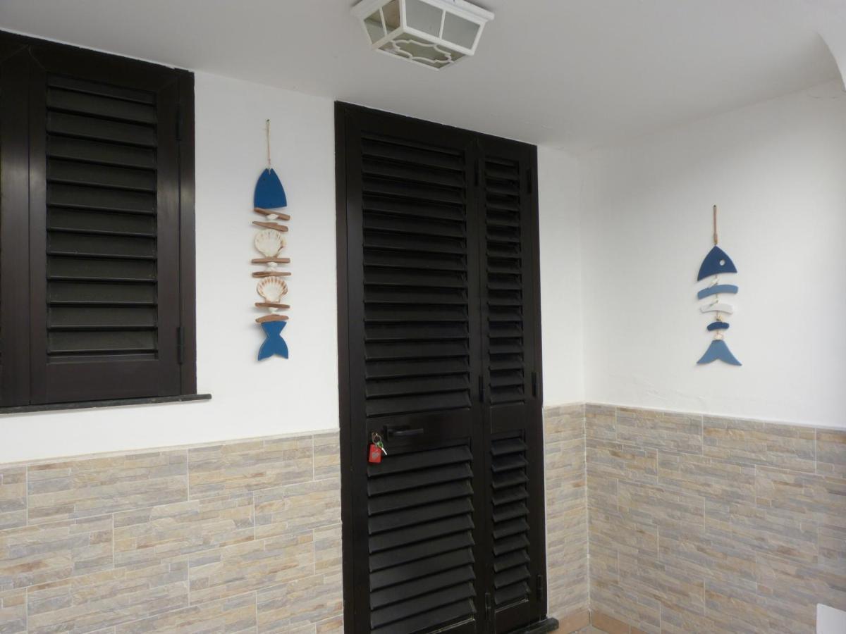 Casa Vacanze Vincenzo E Rosanna Castro  Εξωτερικό φωτογραφία